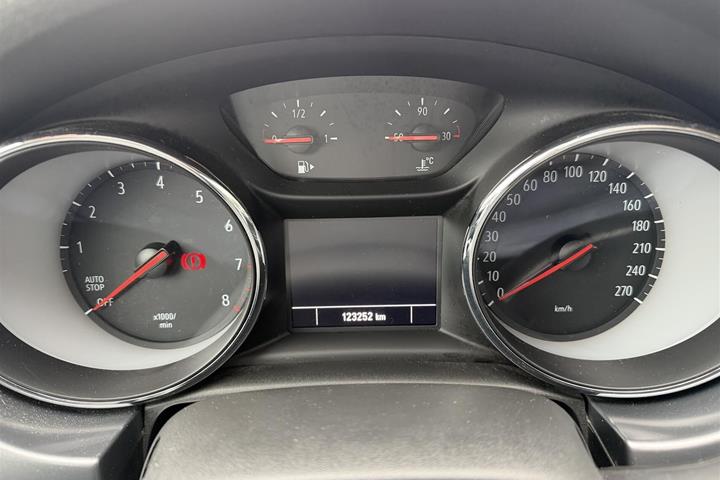 undefined Opel Astra fra 2017