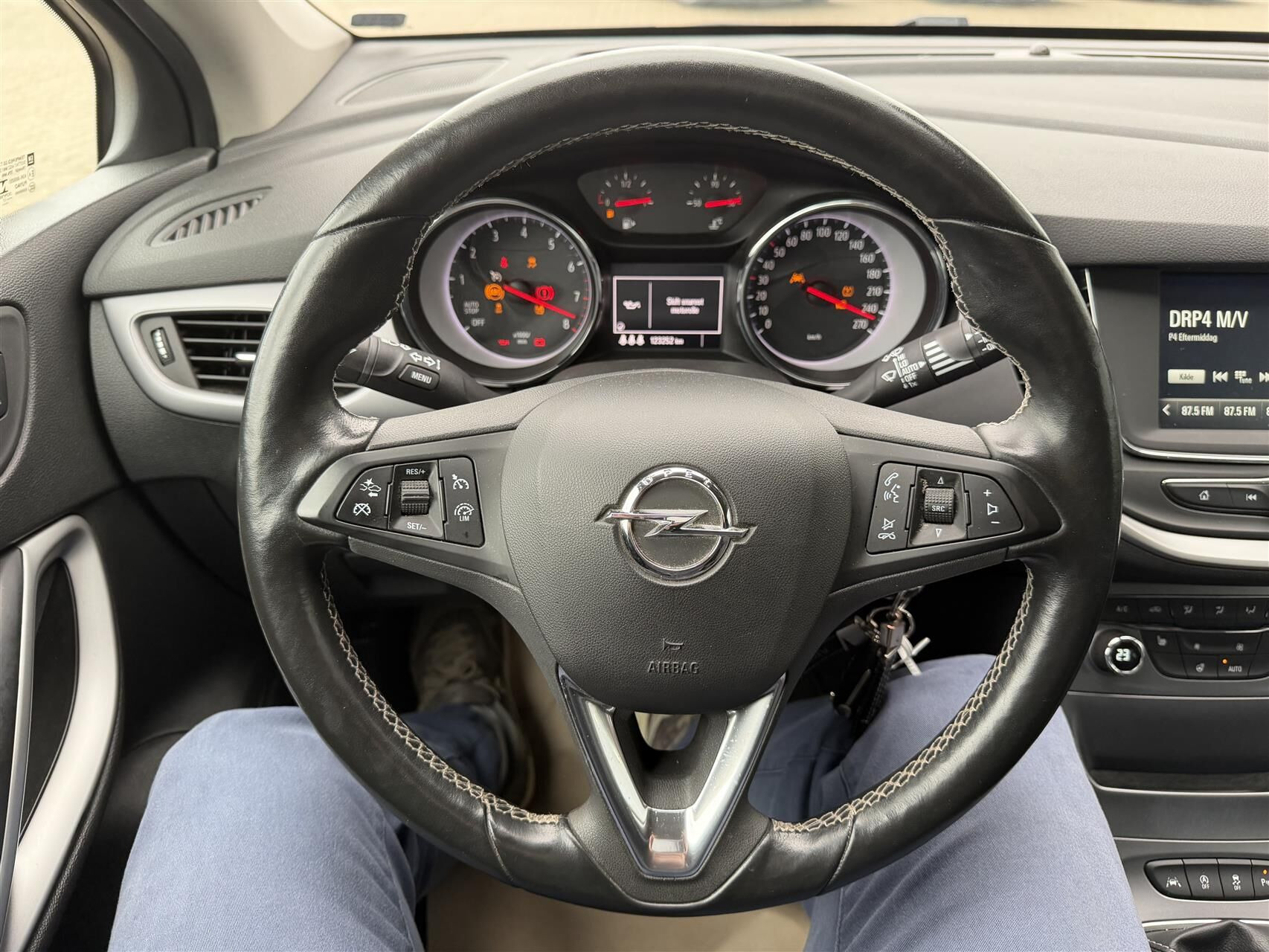 undefined Opel Astra fra 2017