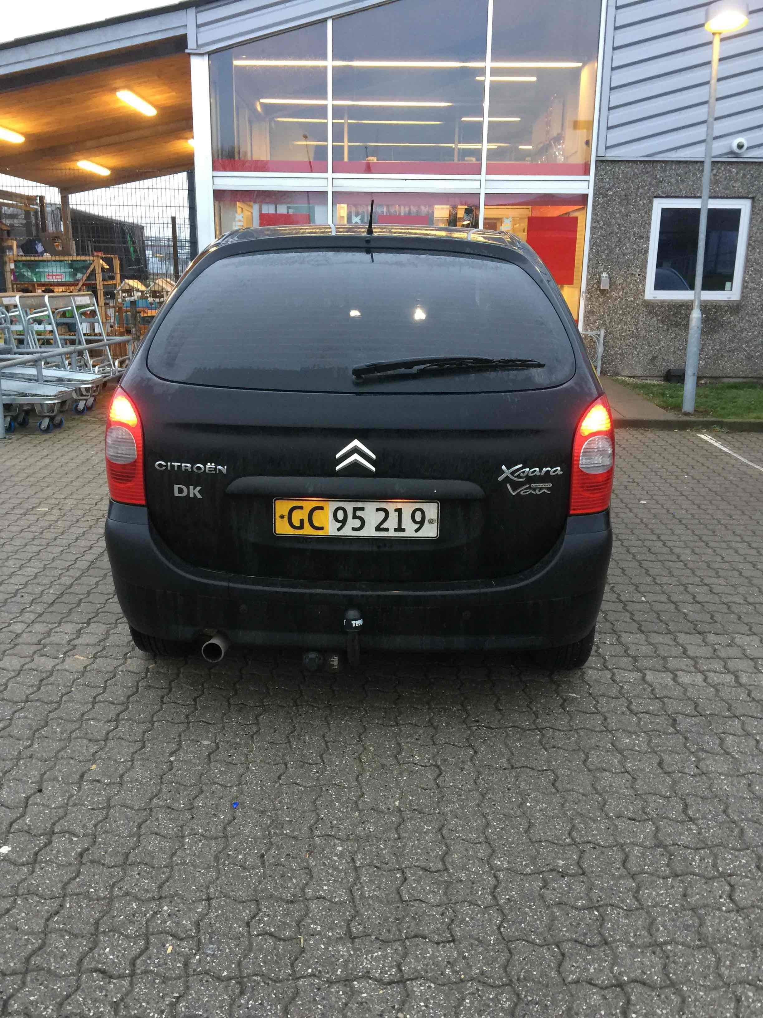 Sort Citroën Xsara Picasso fra 2006