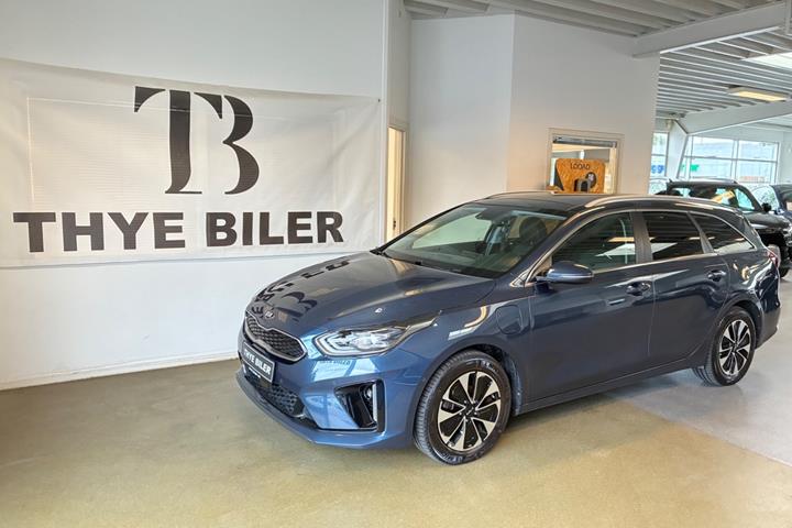 Blå Kia Ceed fra 2020
