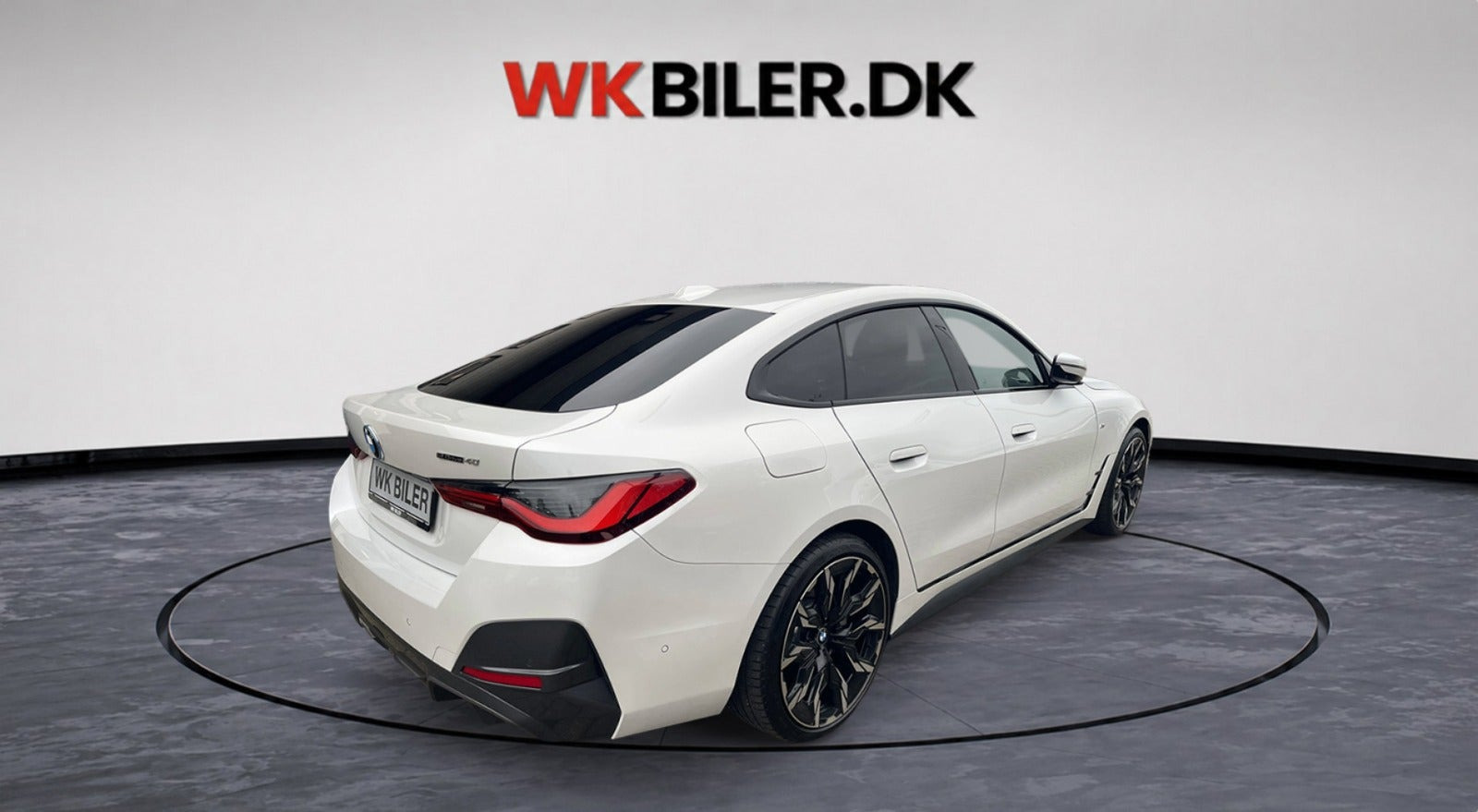 Hvid BMW i4 fra 2024