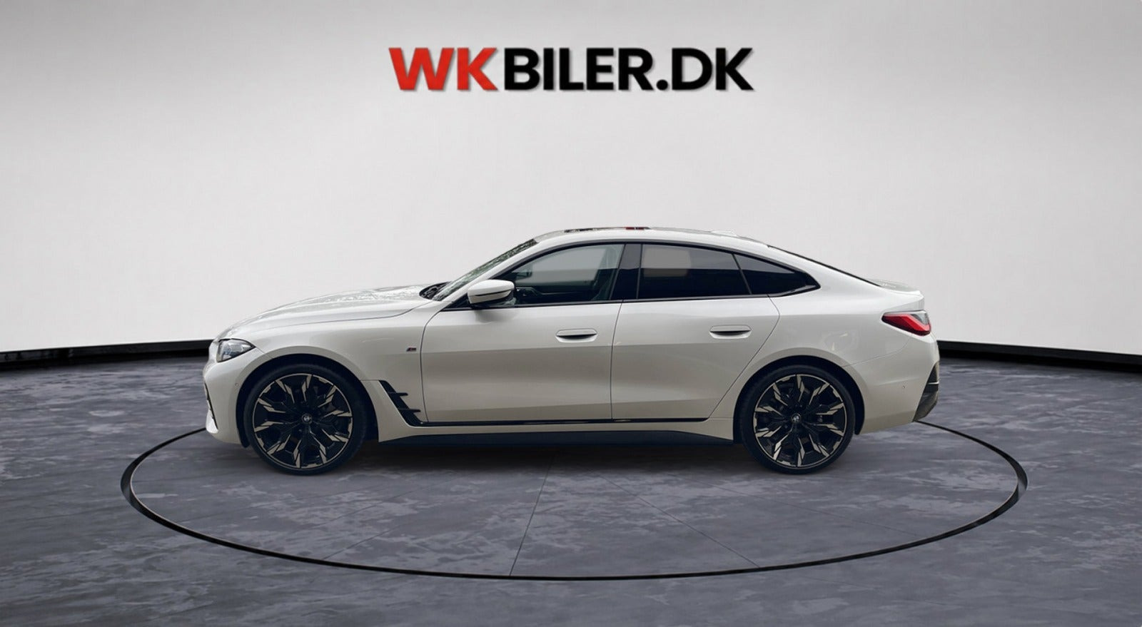 Hvid BMW i4 fra 2024