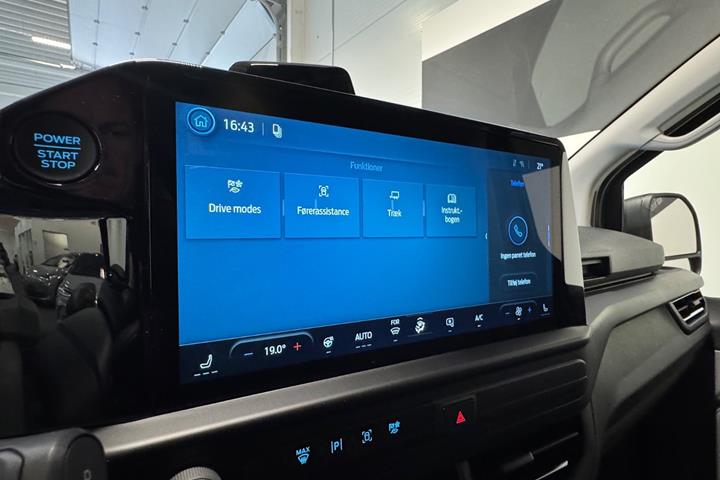 Grå Ford Transit Custom 320 L2 fra 2026