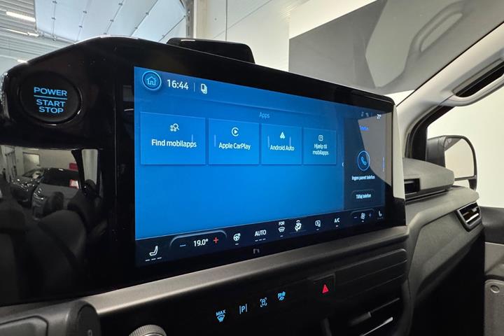 Grå Ford Transit Custom 320 L2 fra 2026