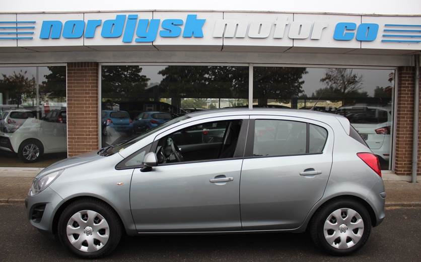 Opel Corsa 1,2 16V Enjoy