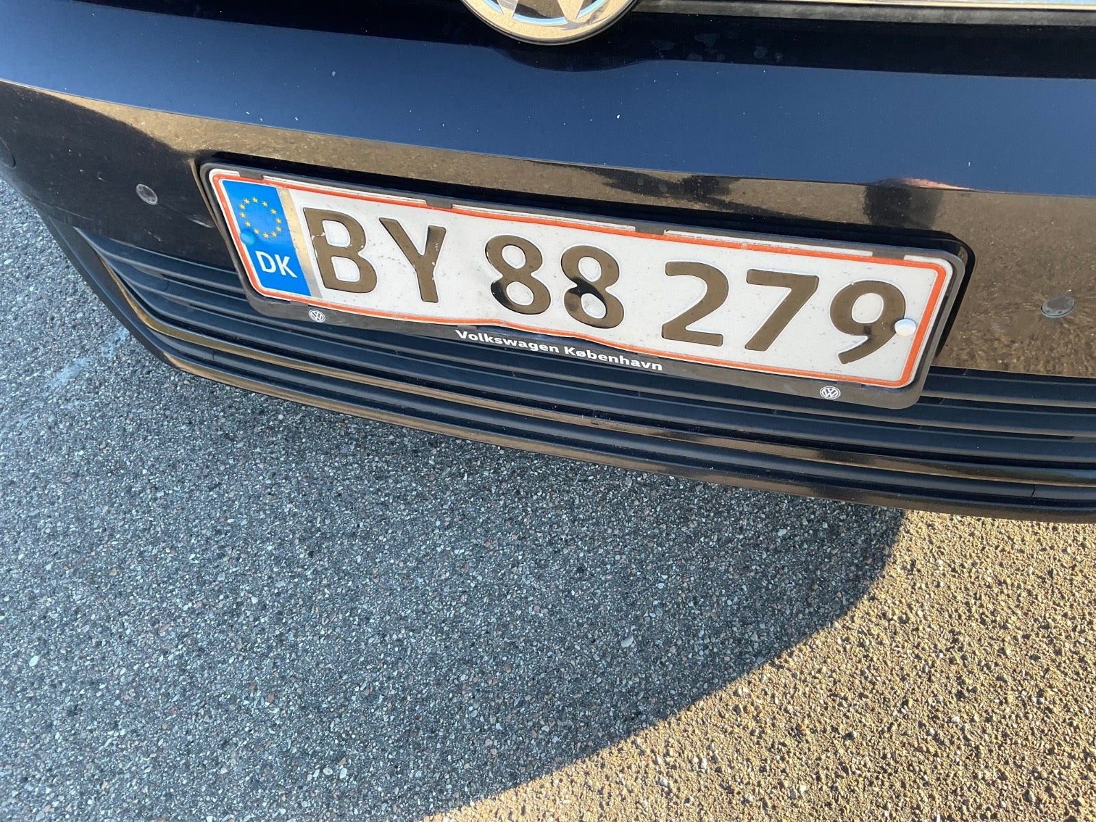 Sort VW Touran fra 2018