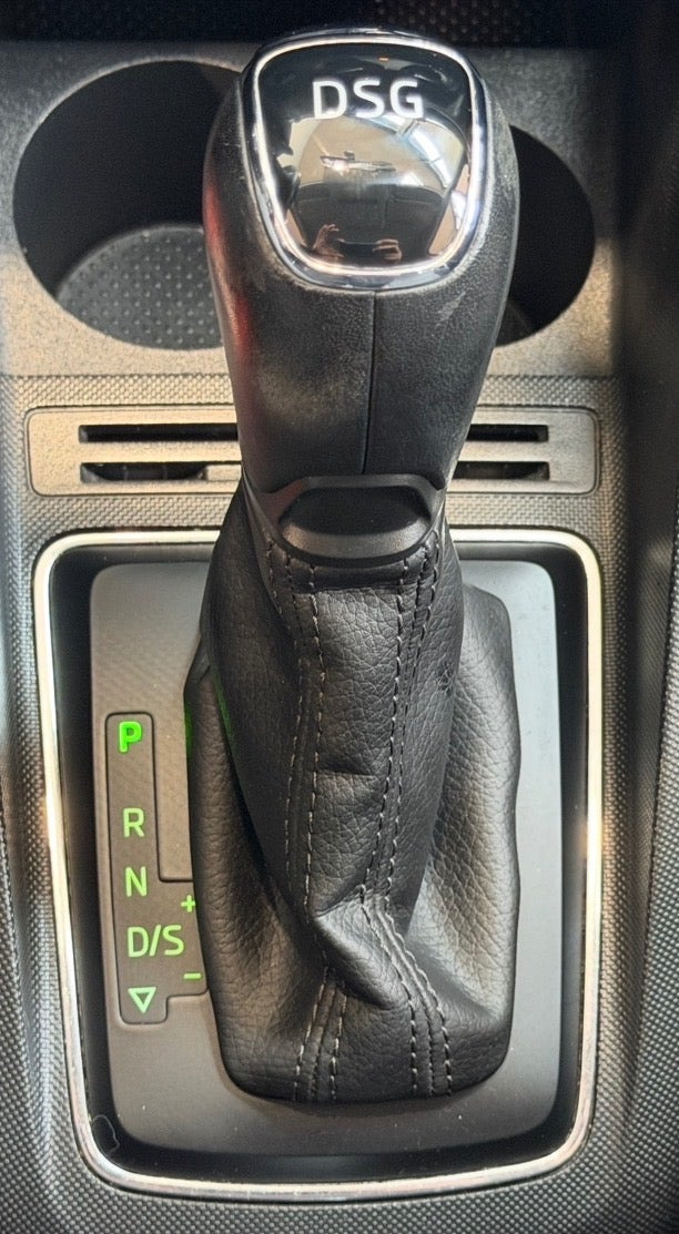 Sort Skoda Fabia fra 2017