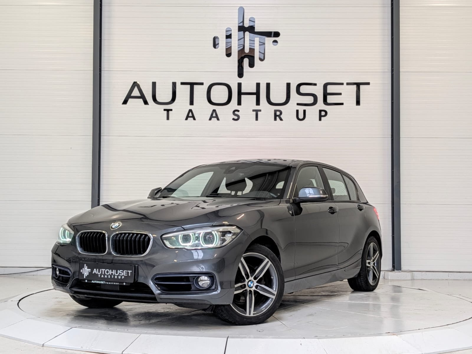 BMW 120i 2,0 Sport Line aut.
