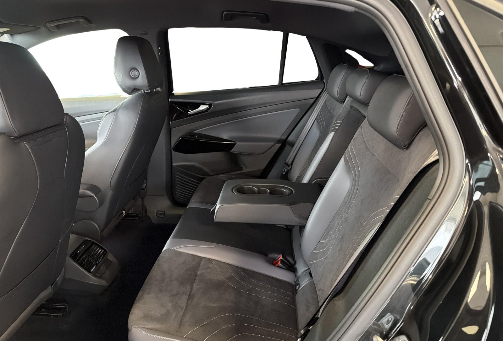 Sort VW ID.5 fra 2023