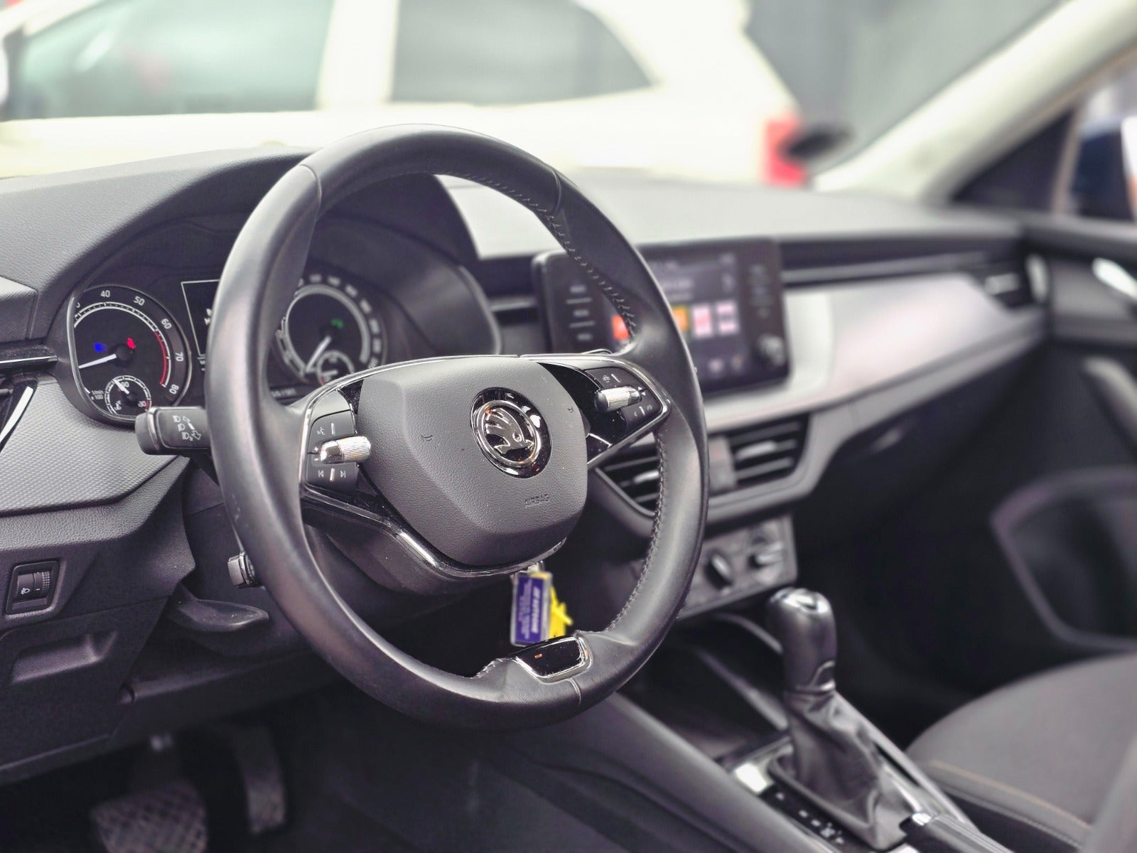 Blå Skoda Kamiq fra 2021