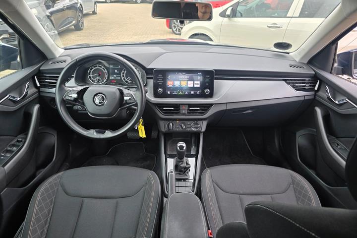 Blå Skoda Kamiq fra 2021
