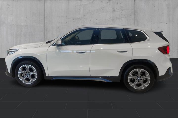 Hvid BMW iX1 fra 2023