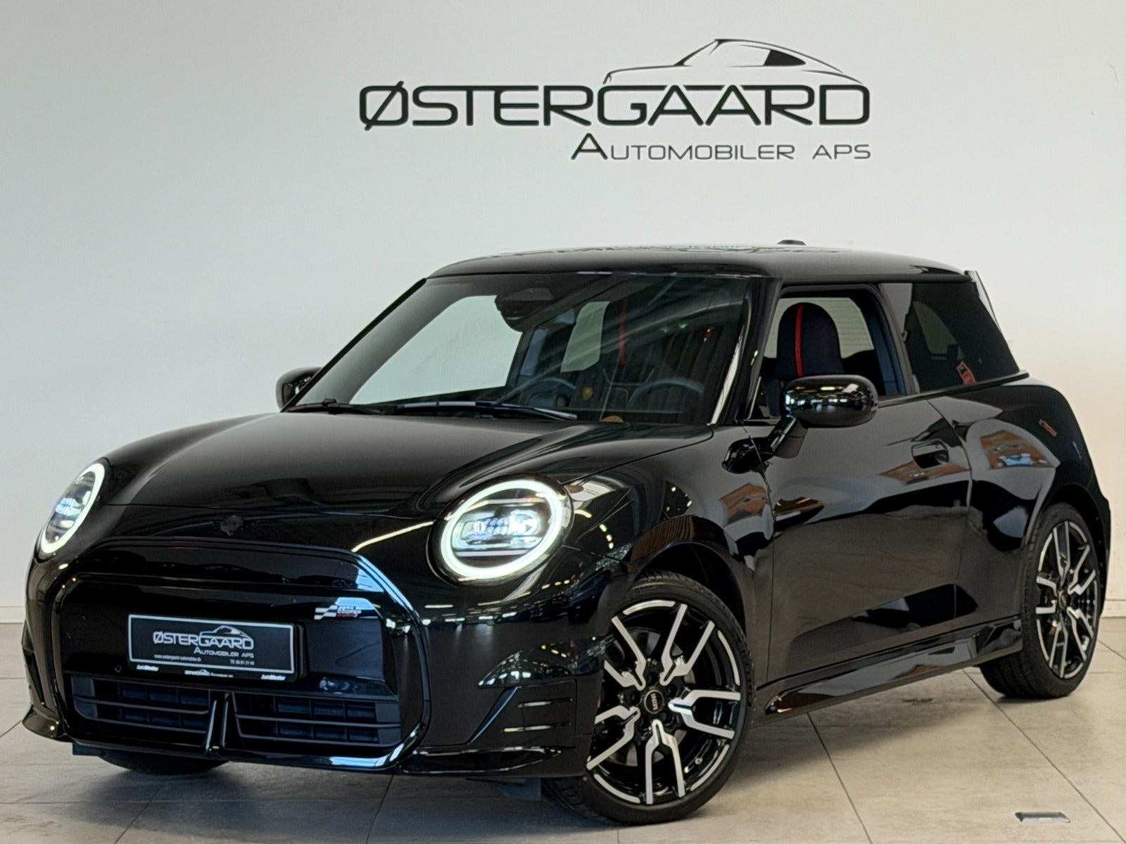 Mini Cooper SE JCW Trim M