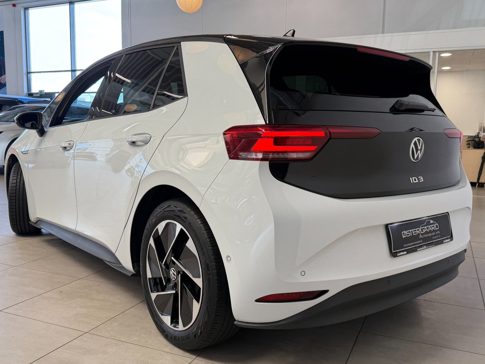 Hvid VW ID.3 fra 2023