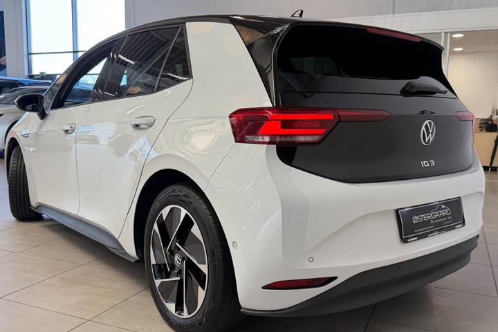 Hvid VW ID.3 fra 2023