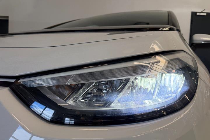 Hvid VW ID.3 fra 2023