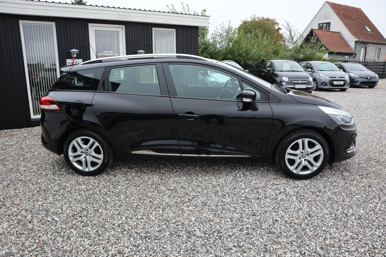Sort Renault Clio IV fra 2017