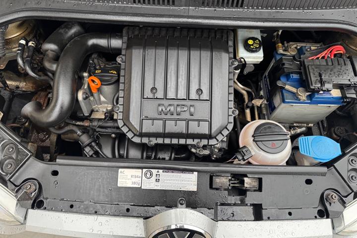 Sølv VW UP! fra 2013