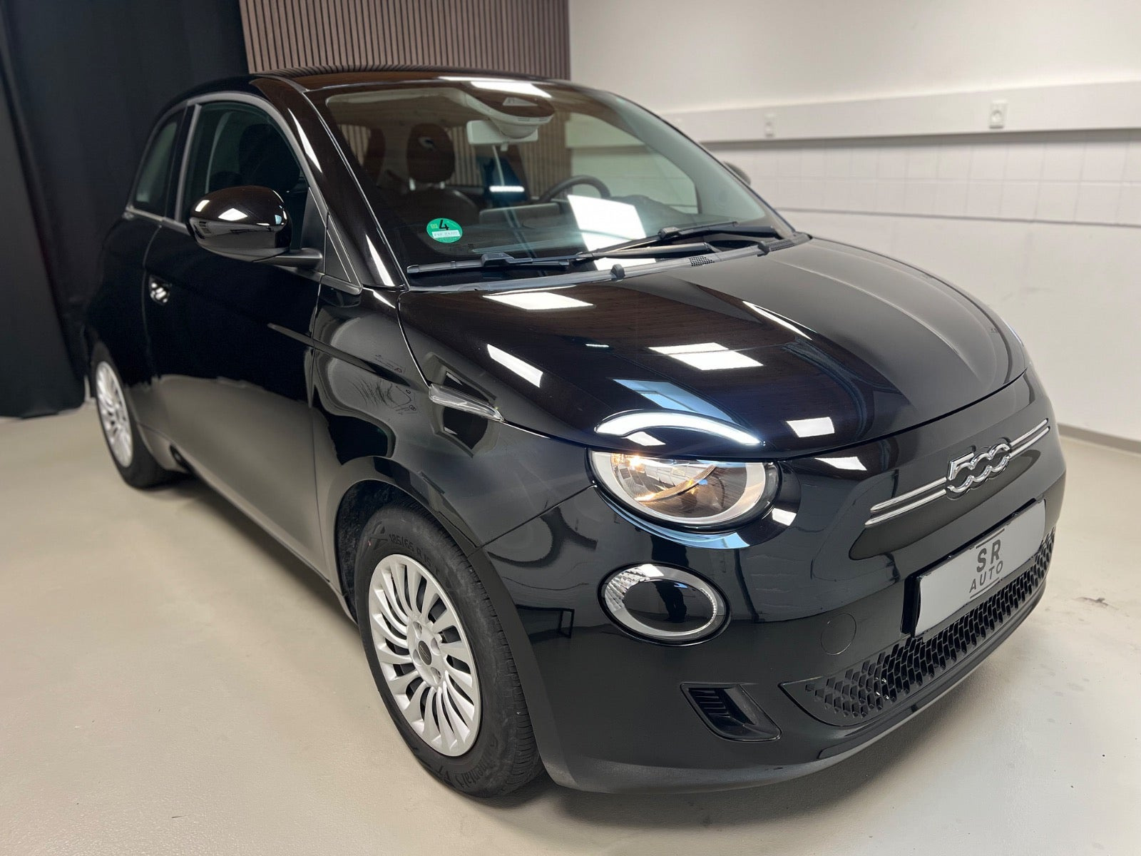 Sort Fiat 500e fra 2023