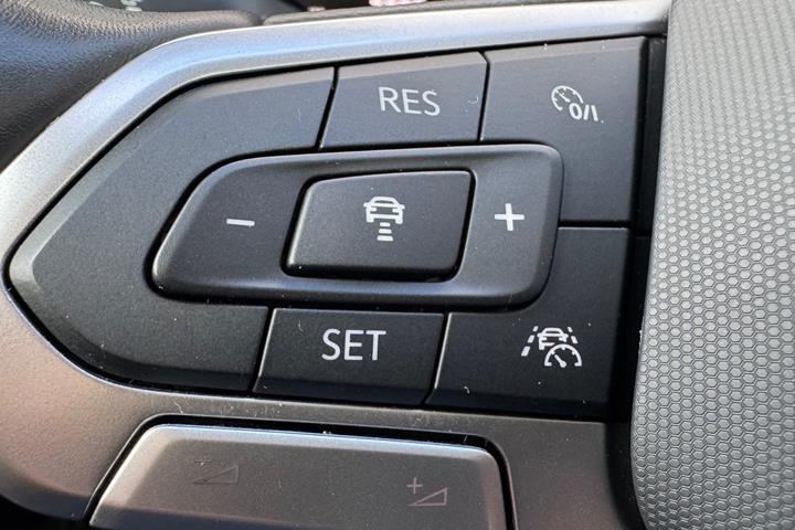 Sort VW Polo fra 2023