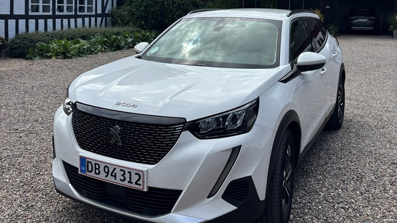 Peugeot 2008 BlueHDi 130 SUV EAT8