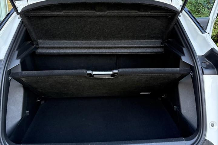 undefined Peugeot 2008 fra 2020