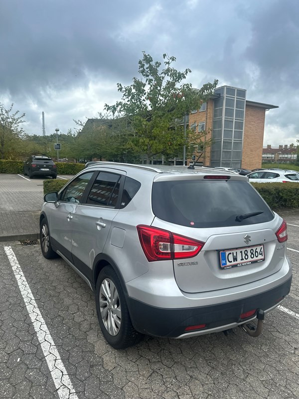 undefined Suzuki S-Cross fra 2019