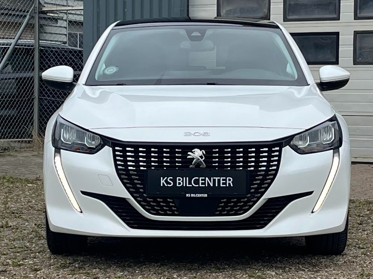 Hvid Peugeot 208 fra 2021