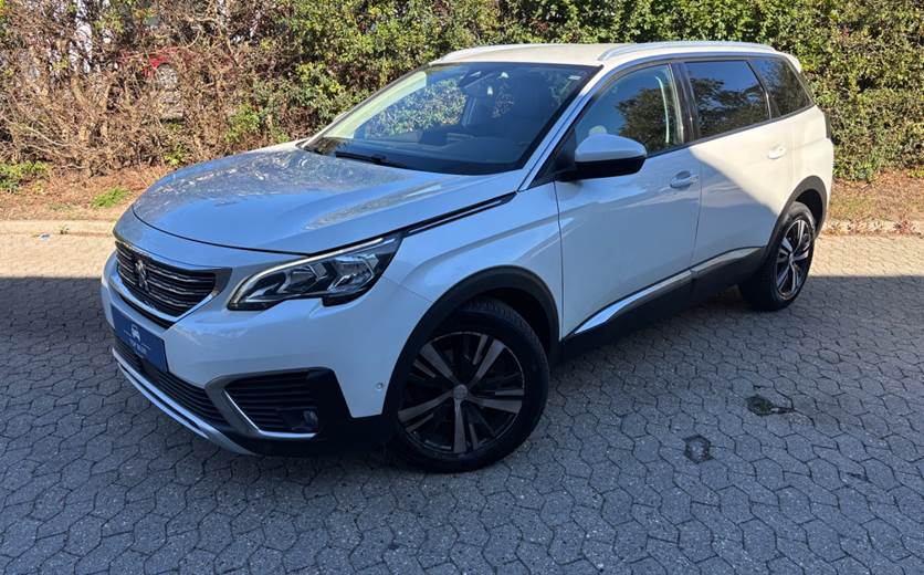 Peugeot 5008 1,2 e-THP 130 Allure EAT6 7prs