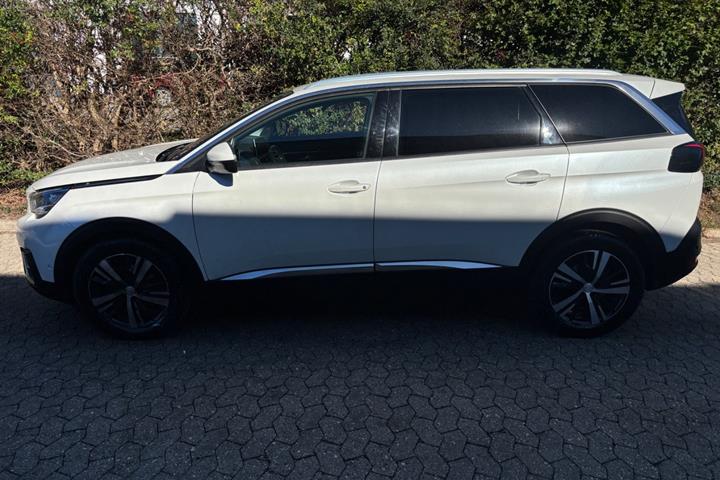 undefined Peugeot 5008 fra 2018
