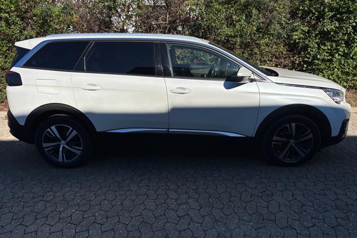 undefined Peugeot 5008 fra 2018