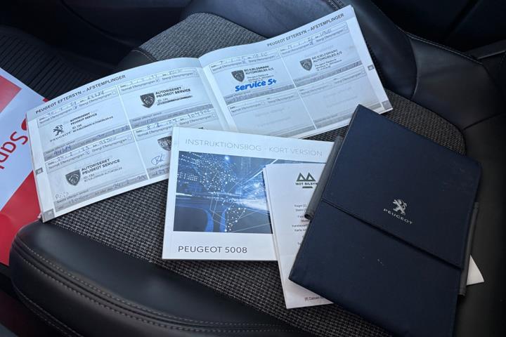 undefined Peugeot 5008 fra 2018