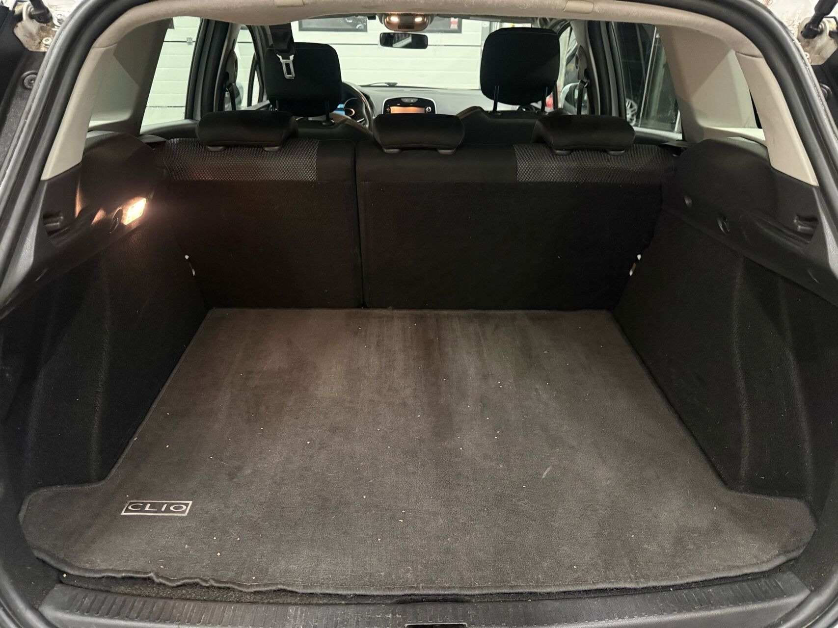Hvid Renault Clio fra 2017