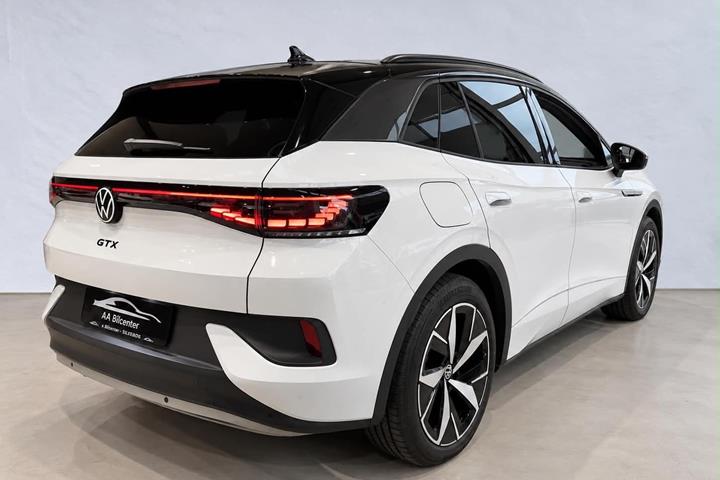 Hvid VW ID.4 fra 2021