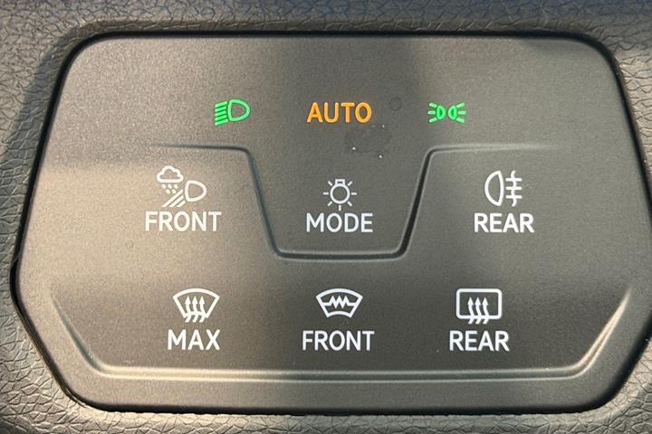 Hvid VW ID.4 fra 2021
