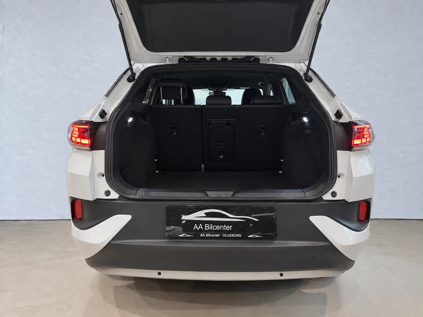 Hvid VW ID.4 fra 2021