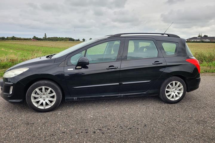 undefined Peugeot 308 fra 2010