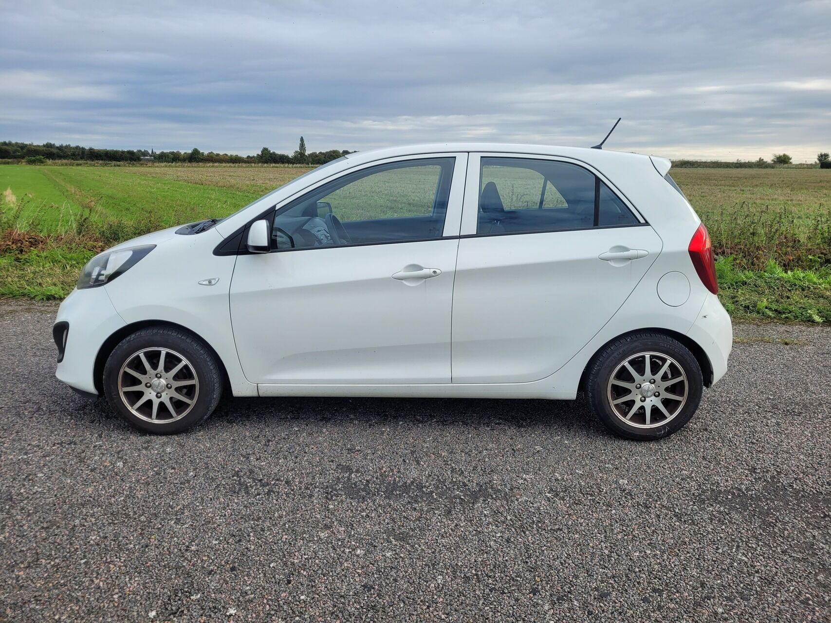undefined Kia Picanto fra 2013