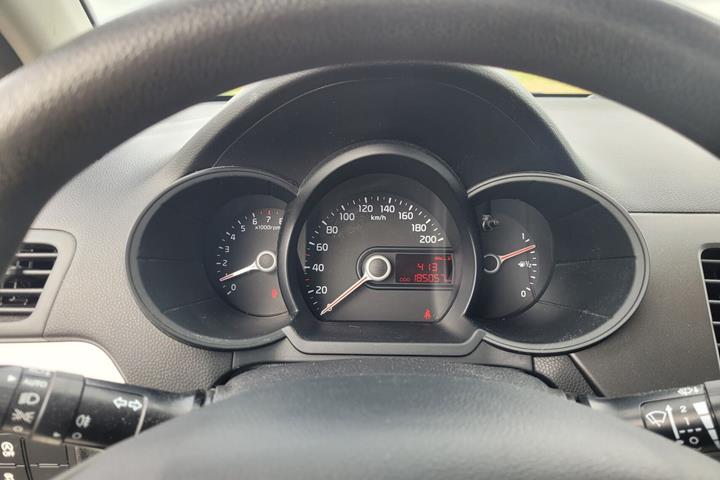 undefined Kia Picanto fra 2013