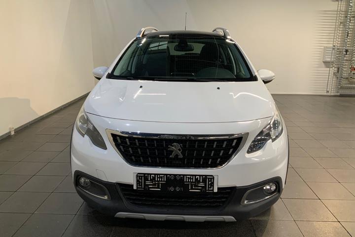 Hvid Peugeot 2008 fra 2017