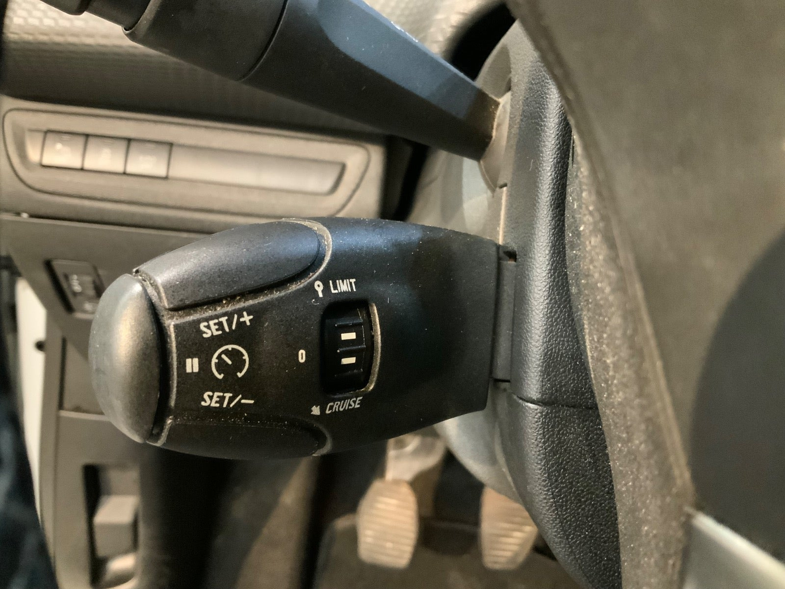 Hvid Peugeot 2008 fra 2017