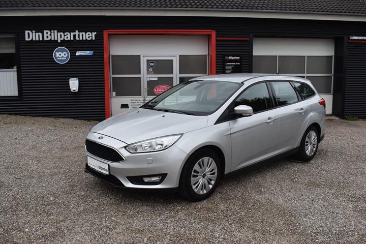 Sølv Ford Focus fra 2016