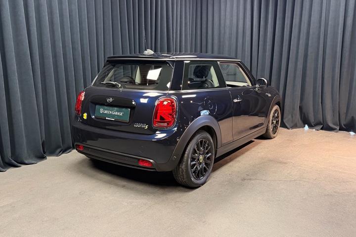 Sort Mini Cooper fra 2023