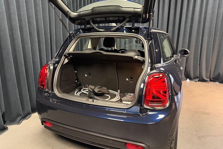 Sort Mini Cooper fra 2023