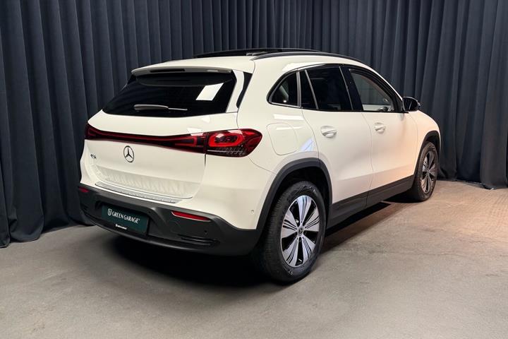 Hvid Mercedes EQA250+ fra 2023