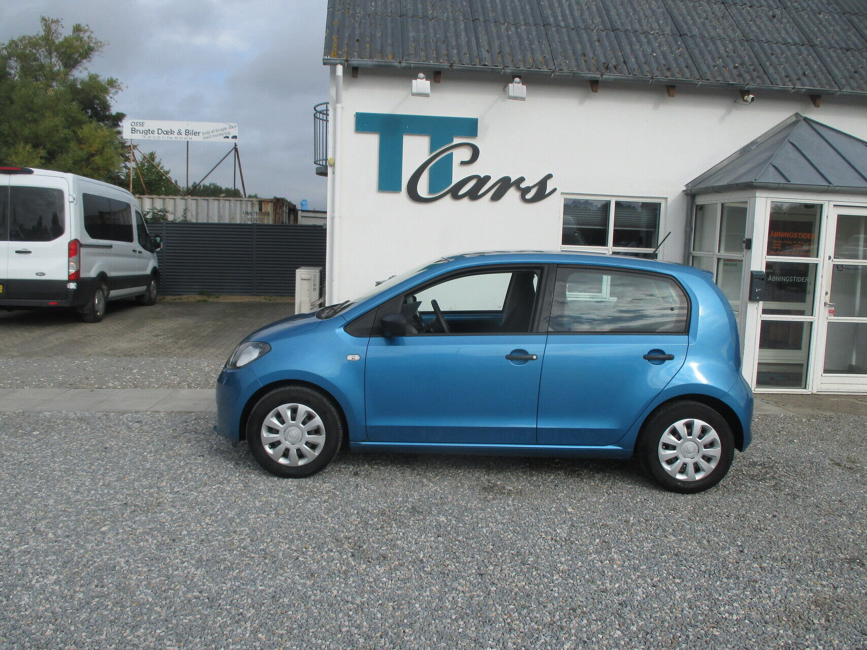Blå Skoda Citigo fra 2016