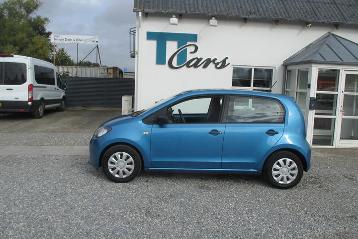 Blå Skoda Citigo fra 2016