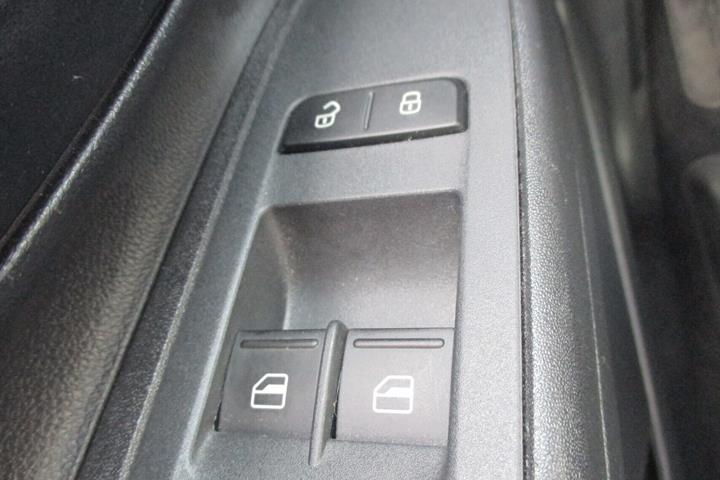 Blå Skoda Citigo fra 2016