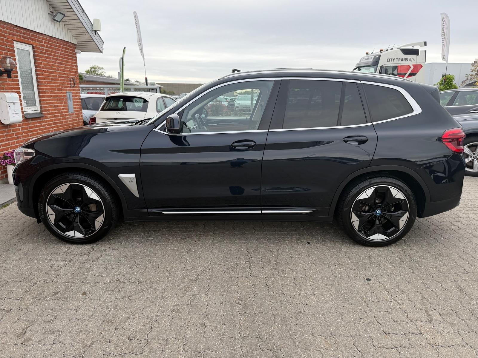undefined BMW iX3 fra 2021