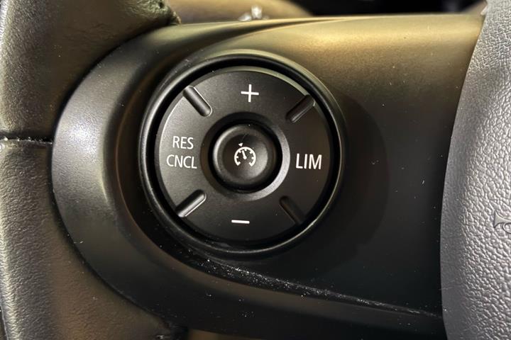 Grøn Mini Cooper SE fra 2021
